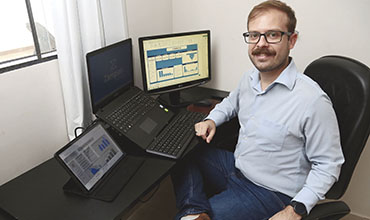 0724938e3e6d2b093a27033570b60b63