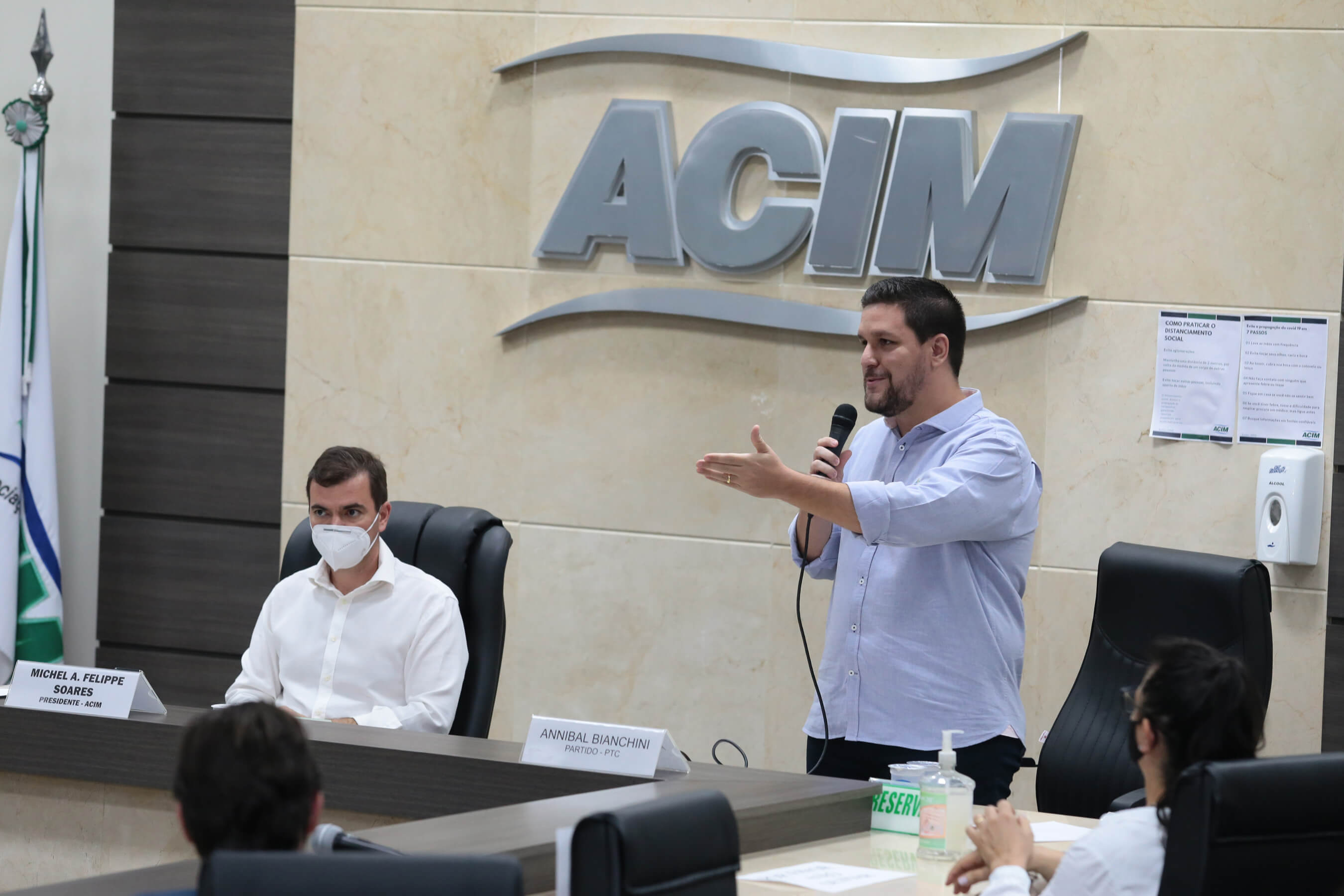 0b29e0ed51fc189db20617f3d047ce3f