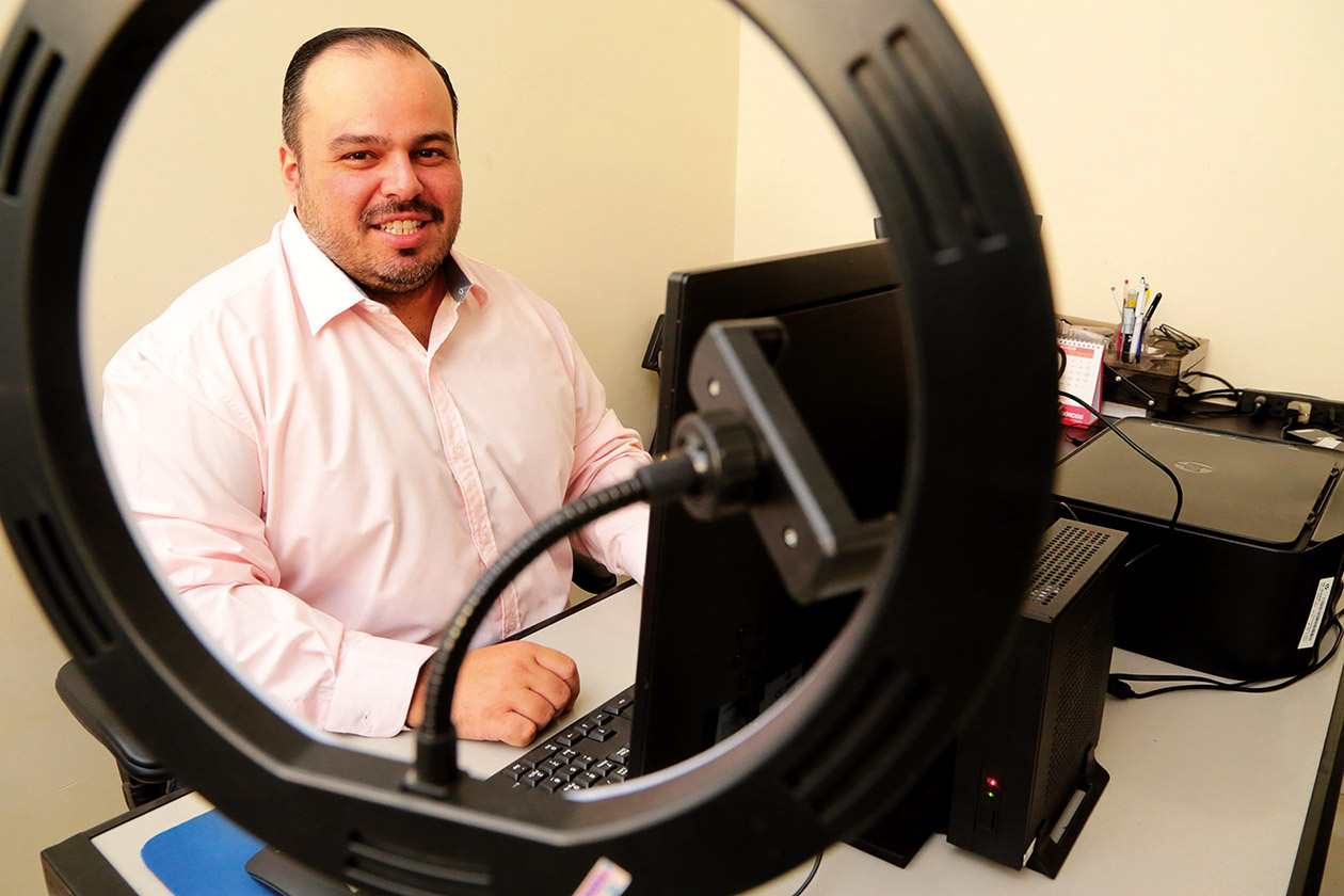 14844f38fa10cb8fec13a27467b28ace