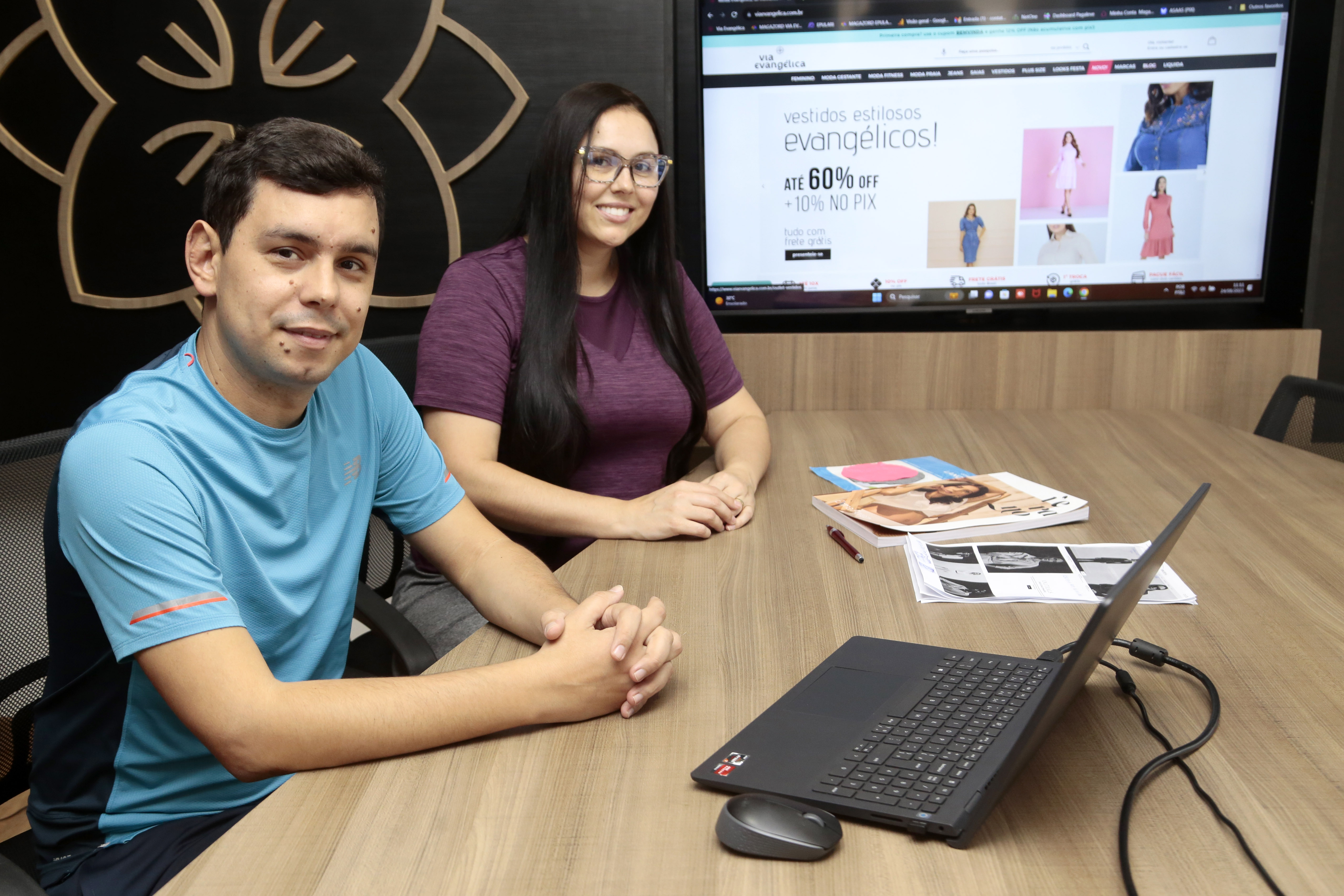 1c6b4e7c210c00bccb1dee3050a4db83