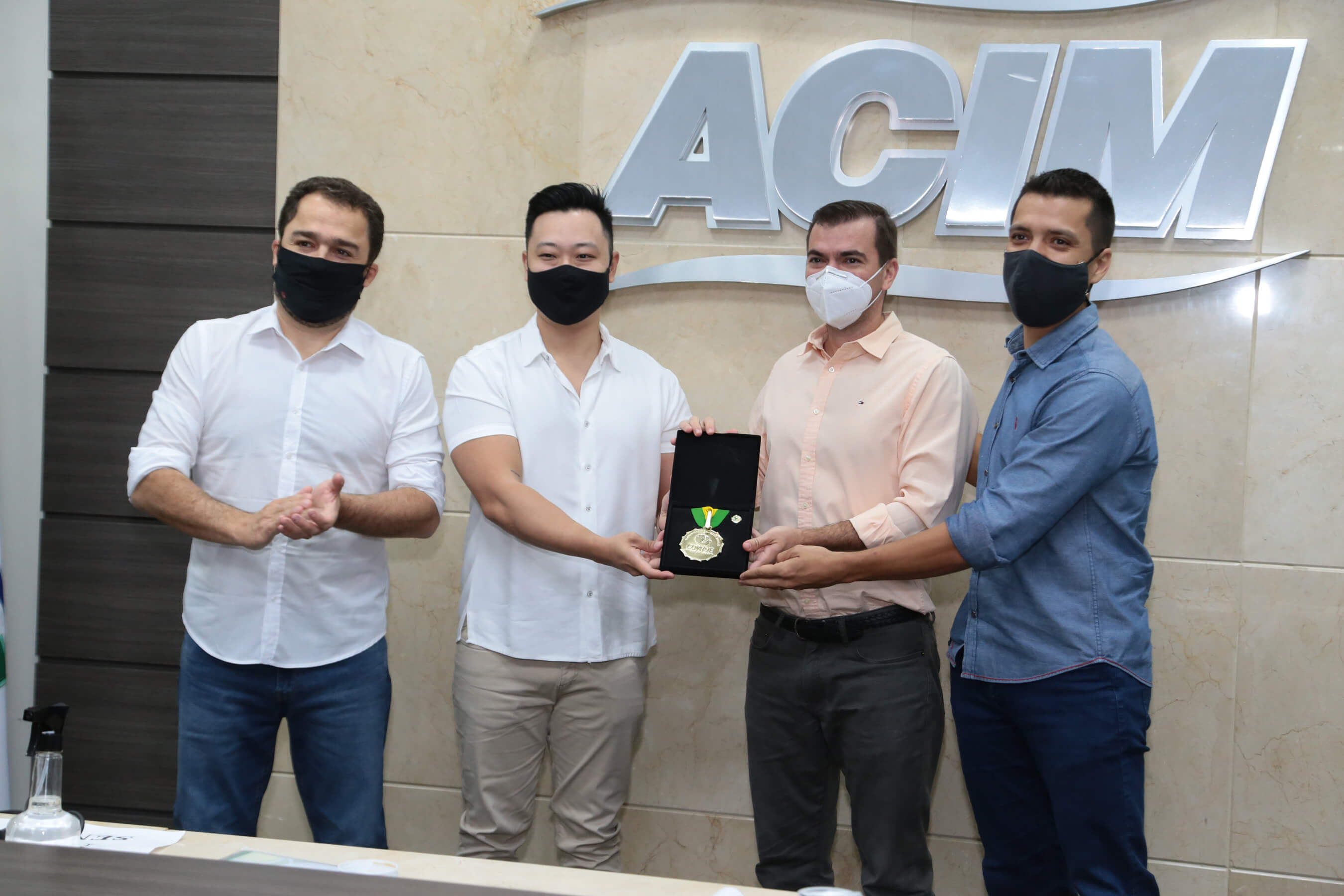 320694a92390c4a04d2fbba13b3a7c46