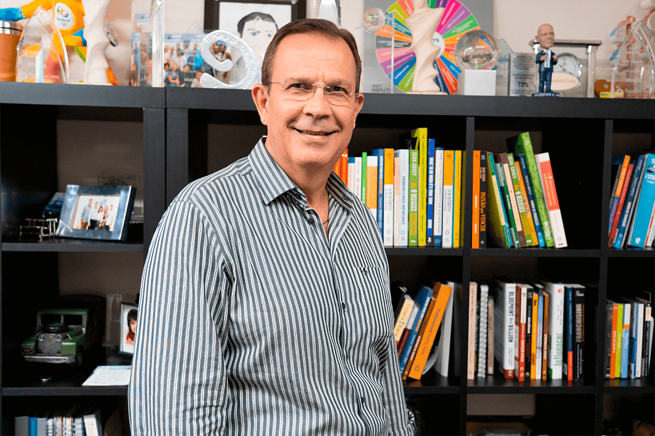 57f6e7f84ef64b261e450a176597e1ce