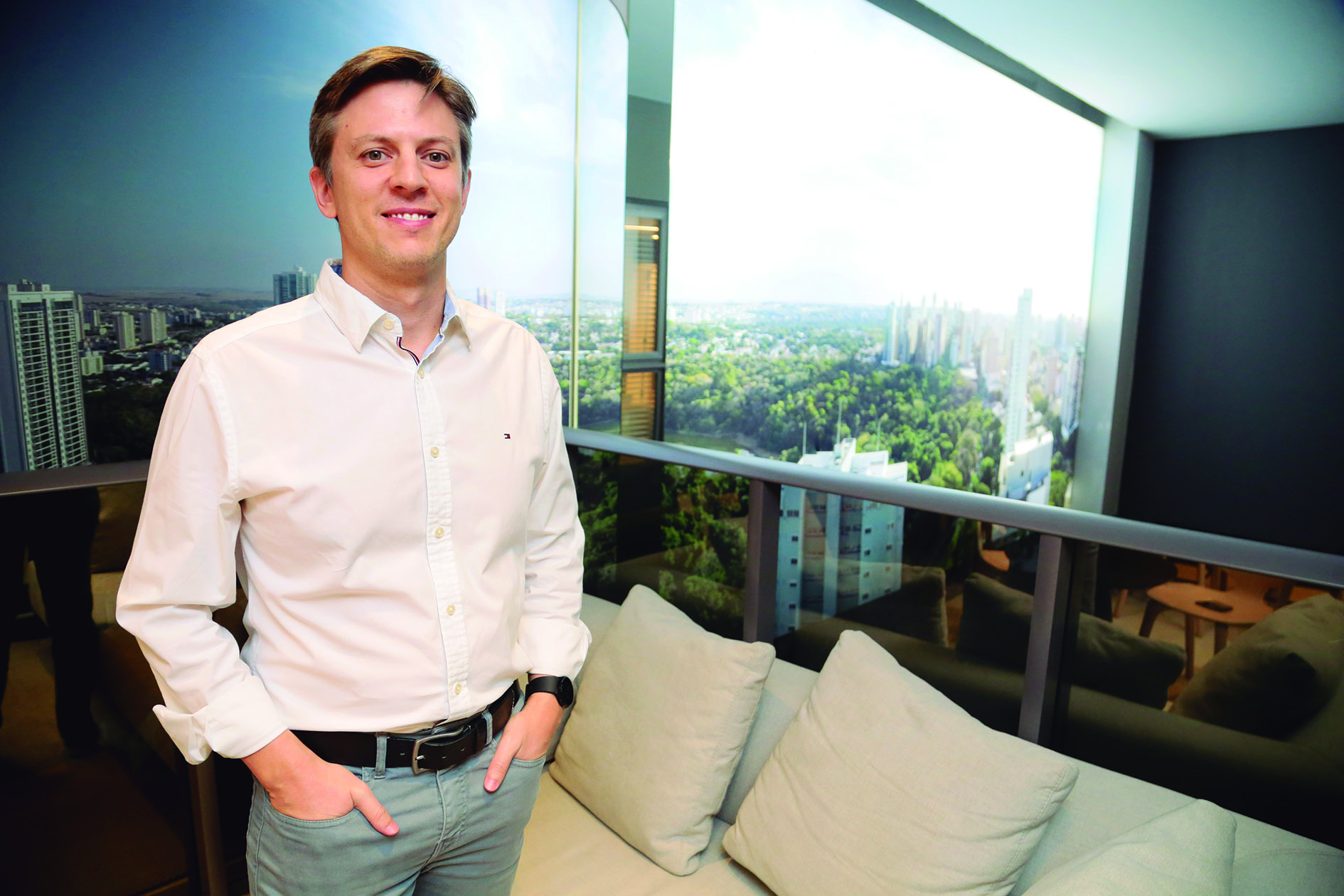 5b9dceb19f17619ee859e0fb11d4b23b