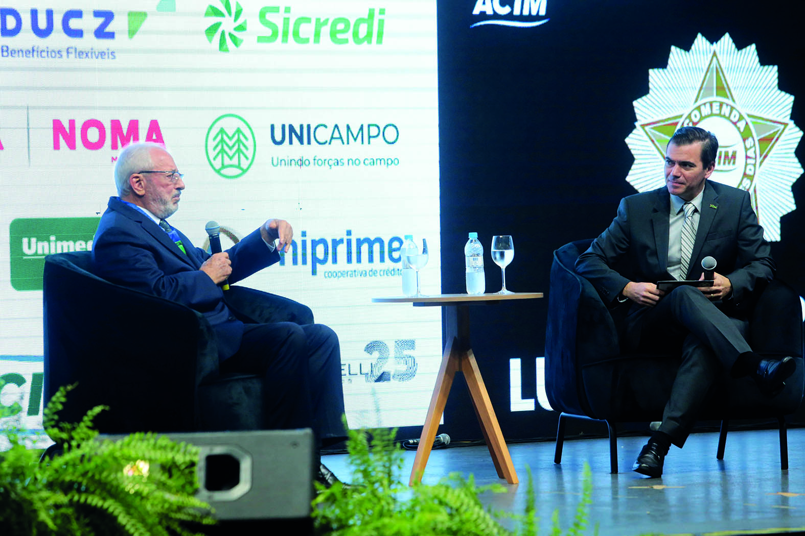 6ec9a5fff1e93bd1193997618b6399ac