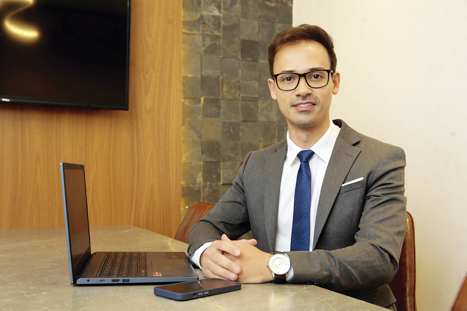 99e6cfb479aaf2c0b79363351fe26928