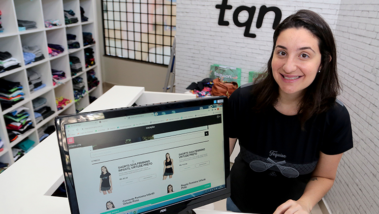 aef638f4b0392ddfa233d0d73b5c84b3