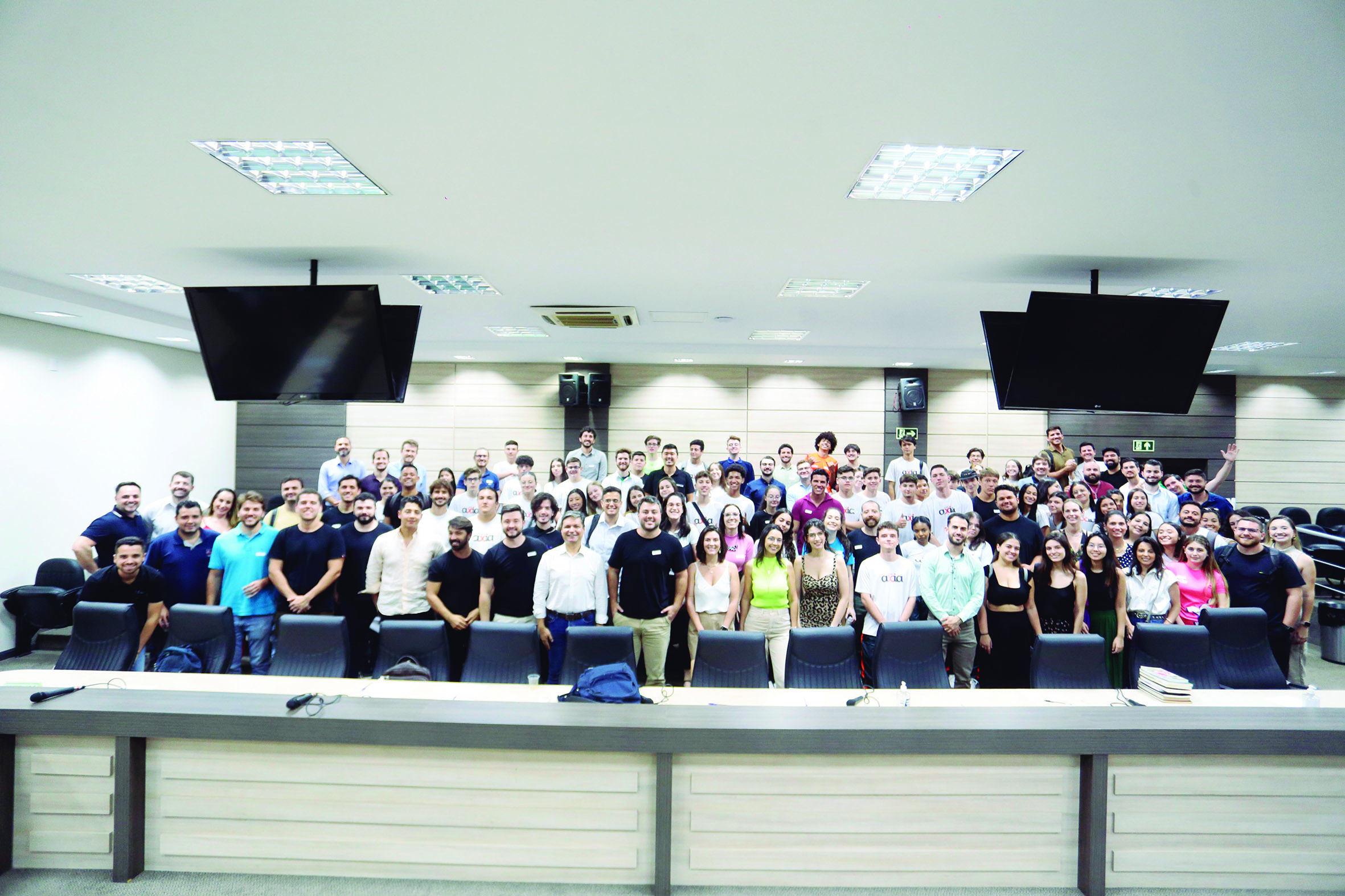 cb53e574985123ed9774ece29ac3c170