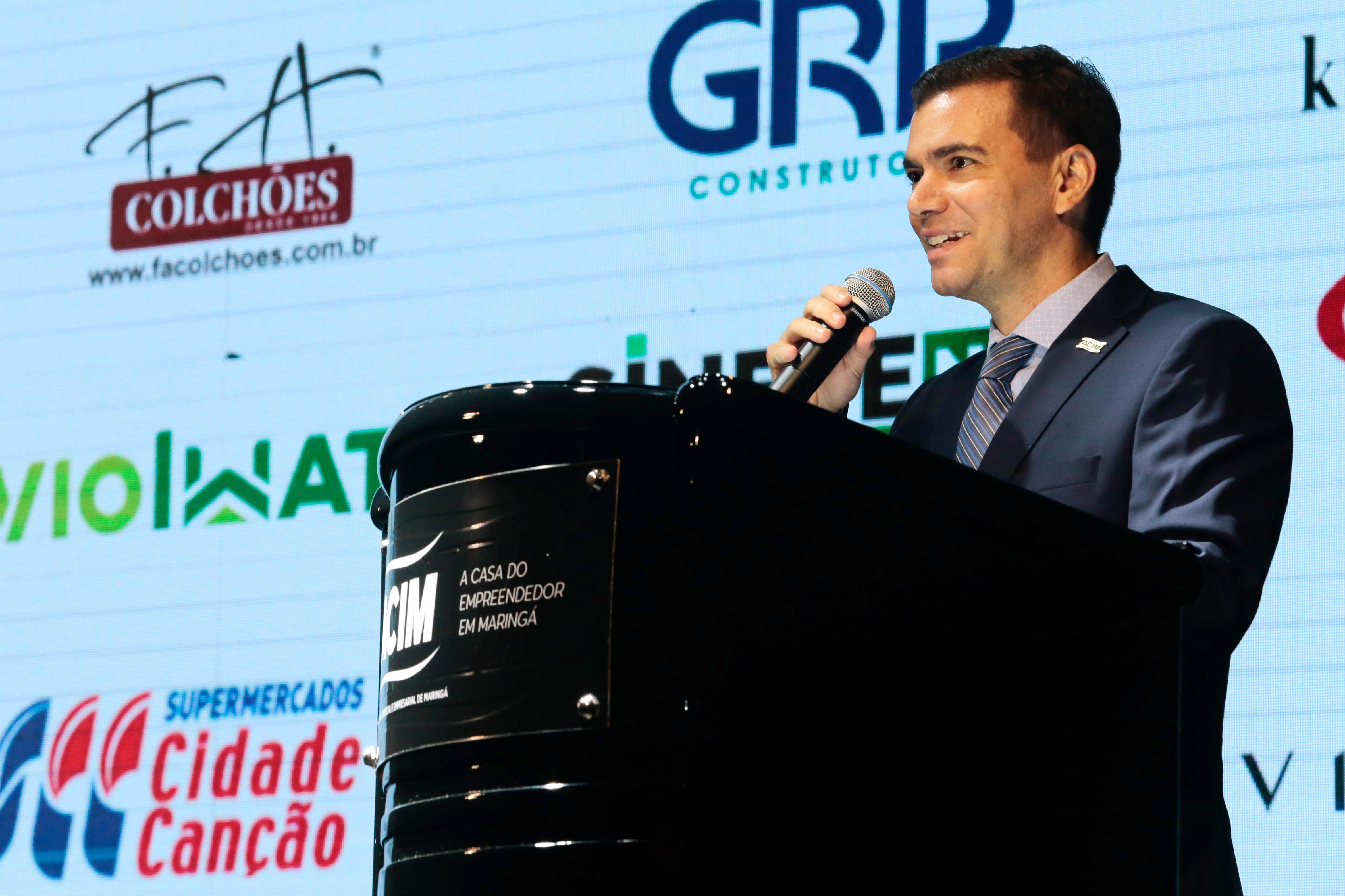 d1b23d676328f1b991ba22f4cf6bf2d0