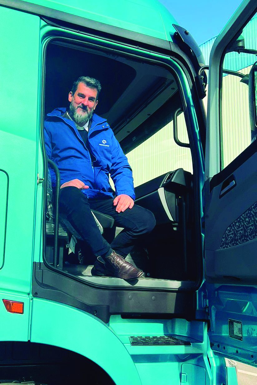 e60cdf2aa5cedcd59d3b30fe183608cc