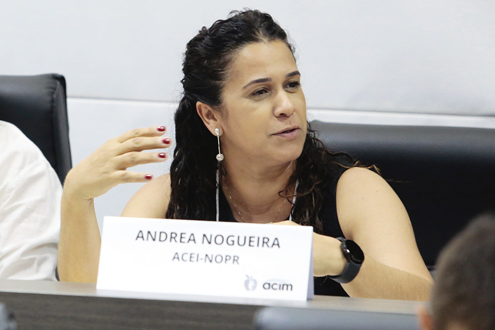 ef4b4cd0cbdba4451eb20ec3bcb27414